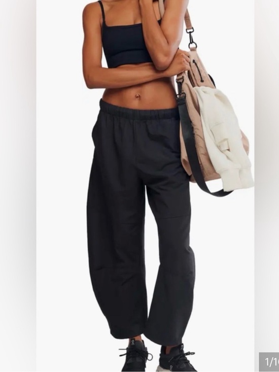 FP Movement by Free People Pants - FP Movement Game Day High Rise Barrel Leg Pants size medium